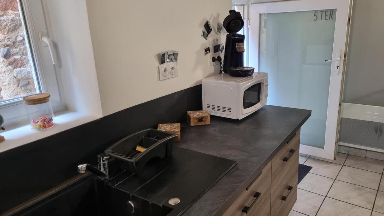 Impasse Secrete - Duplex - Wifi Apartment อีซัวร์ ภายนอก รูปภาพ