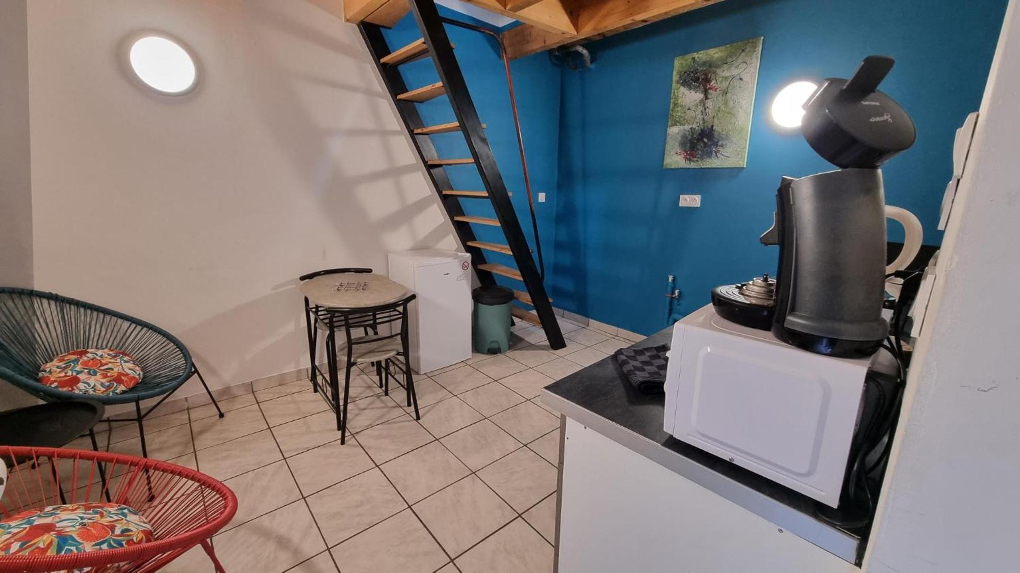 Impasse Secrete - Duplex - Wifi Apartment อีซัวร์ ภายนอก รูปภาพ